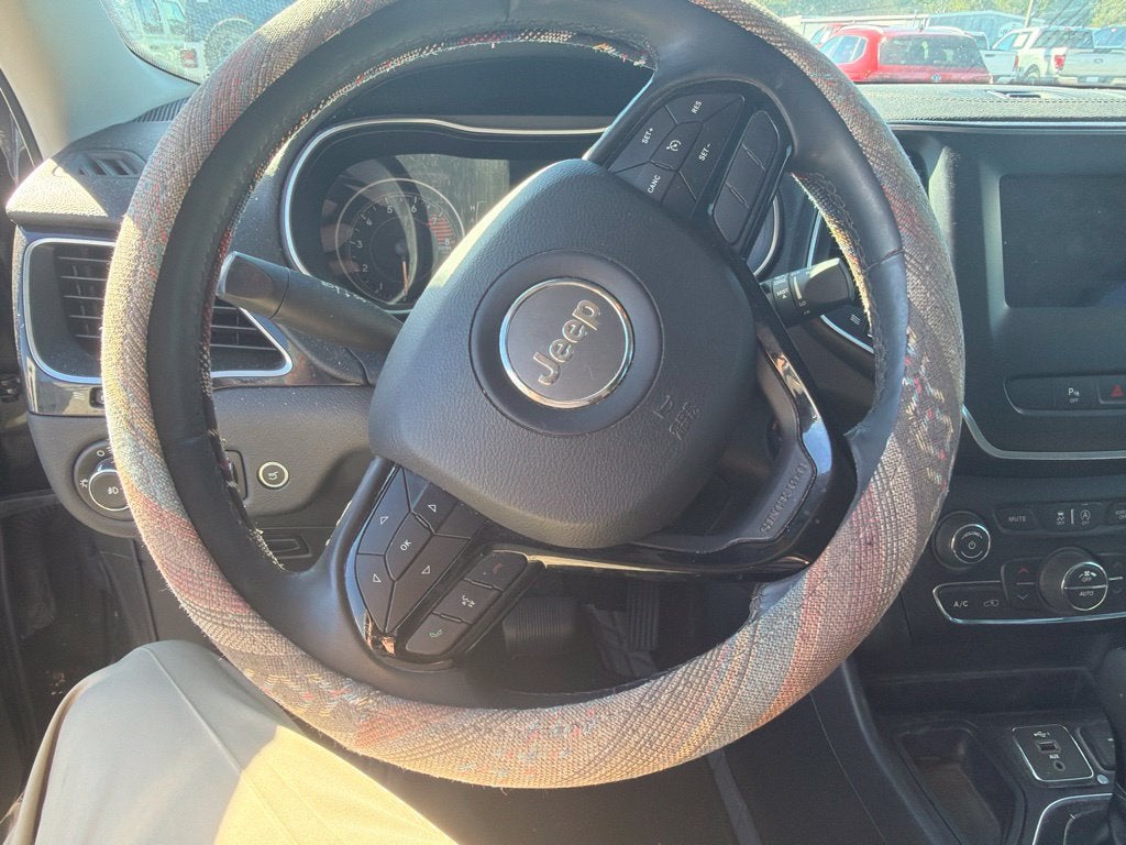 2019 Jeep Cherokee Altitude