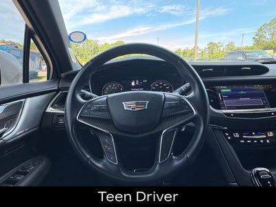 2023 Cadillac XT5 Sport