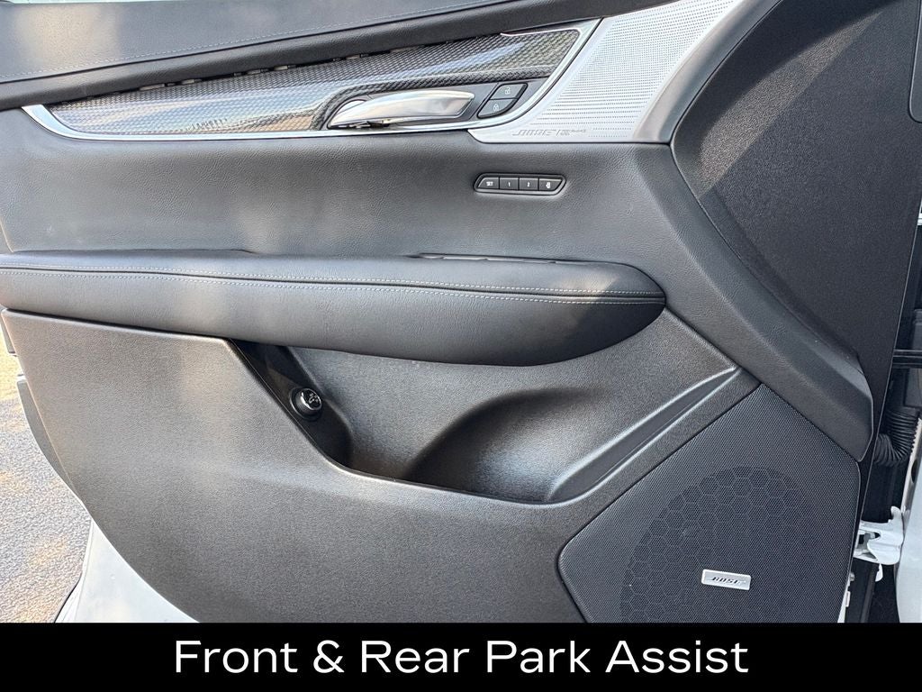 2023 Cadillac XT5 Sport