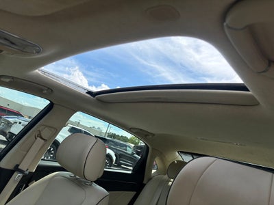 2014 Hyundai Equus Signature