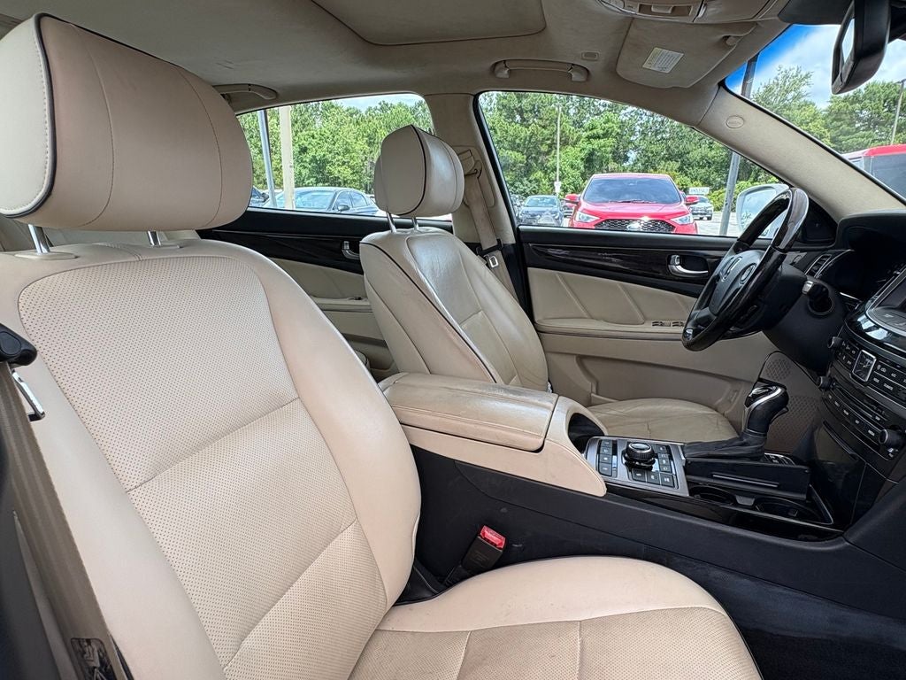2014 Hyundai Equus Signature