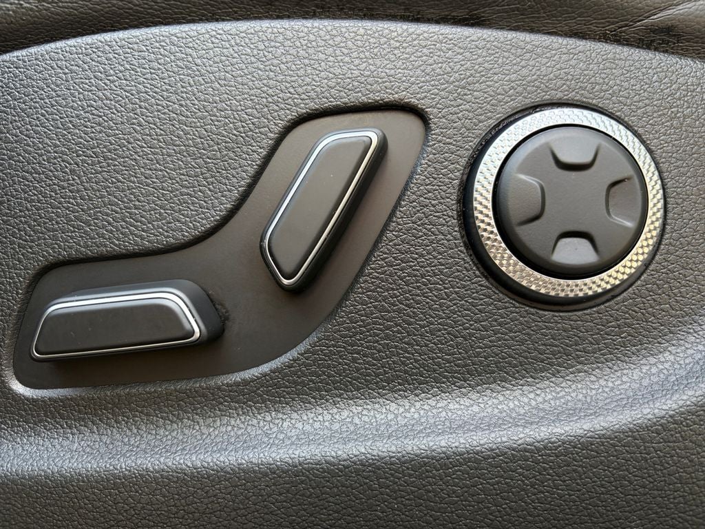 2024 Genesis GV80 2.5T (A8)