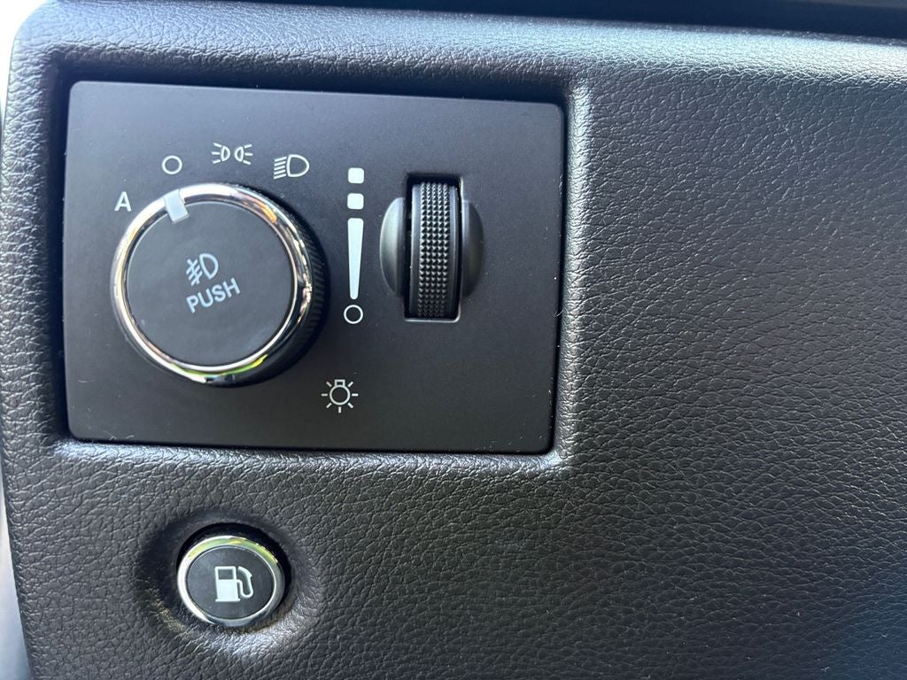 2021 Jeep Grand Cherokee Laredo X 4x2