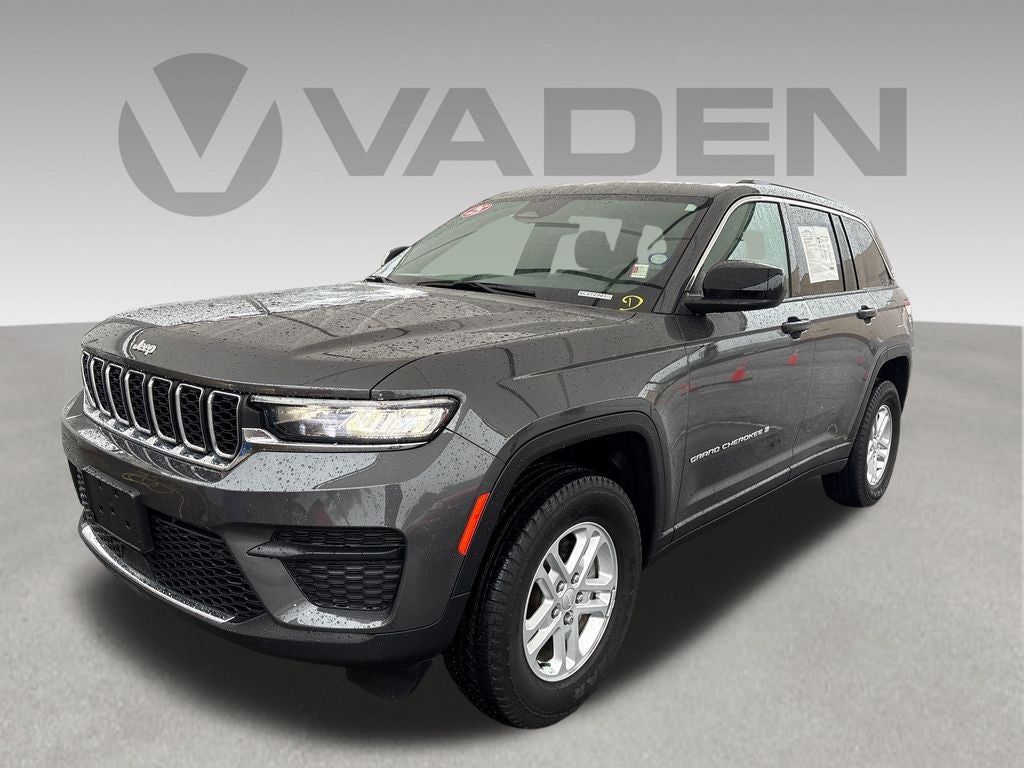 2025 Jeep Grand Cherokee Laredo 4x2