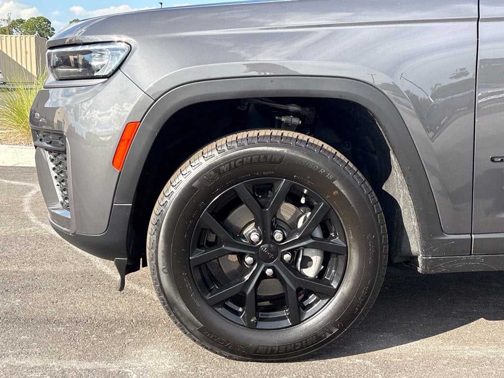 2026 Jeep Grand Cherokee Altitude 4x4