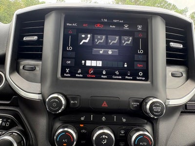 2021 RAM 1500 Big Horn Quad Cab 4x4 6'4' Box