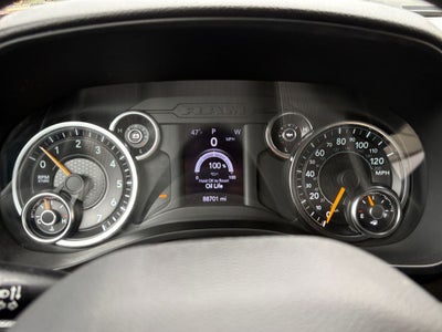 2022 RAM 1500 Tradesman Crew Cab 4x4 5'7' Box