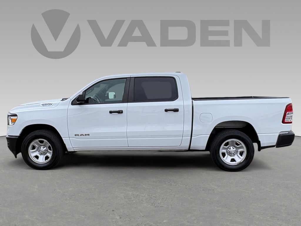 2022 RAM 1500 Tradesman Crew Cab 4x4 5'7' Box
