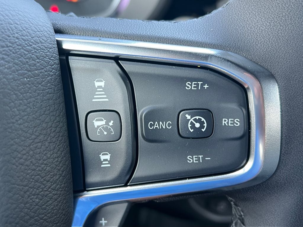 2026 RAM 1500 Laramie Crew Cab 4x4 5'7' Box