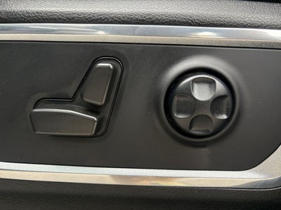 2021 RAM 1500 Laramie Crew Cab 4x4 5'7' Box