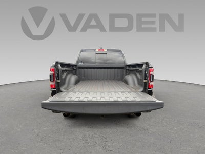 2019 RAM 1500 Laramie Crew Cab 4x4 5'7' Box