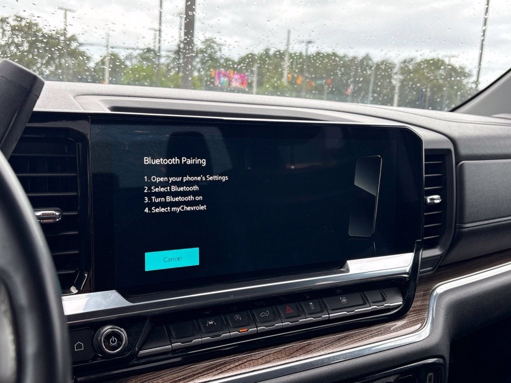 2023 Chevrolet Silverado 1500 4WD Crew Cab Standard Bed LT
