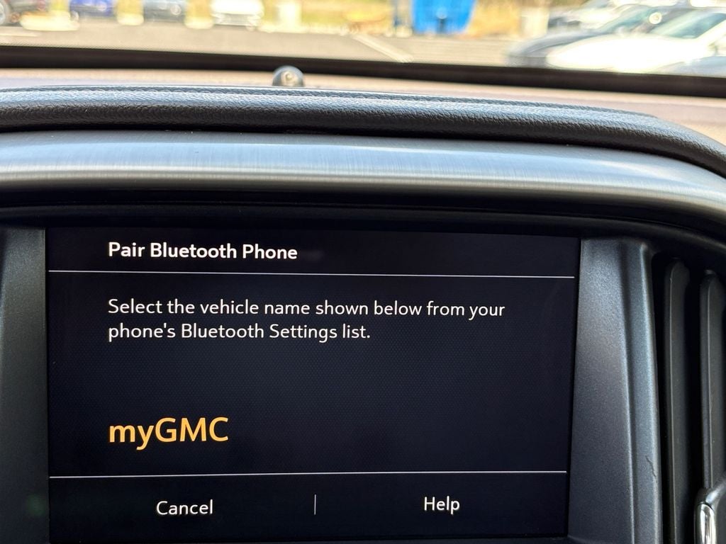 2022 GMC Canyon 4WD Crew Cab Short Box Denali