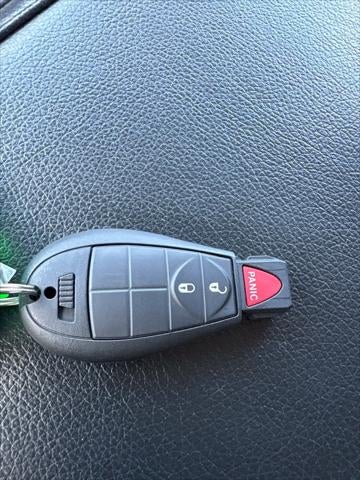 2021 RAM 1500 Classic Tradesman Crew Cab 4x4 5'7' Box