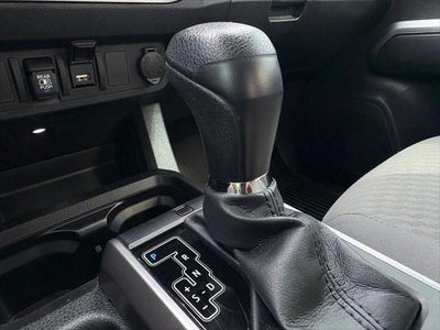 2022 Toyota Tacoma SR5 V6