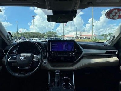 2023 Toyota Highlander Platinum