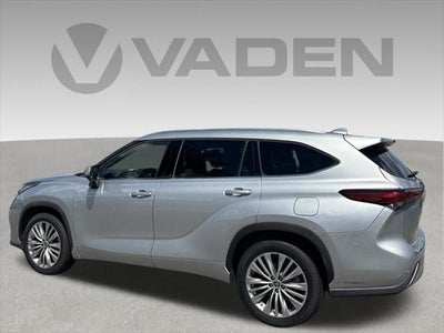 2023 Toyota Highlander Platinum