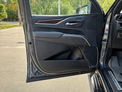 2021 Cadillac Escalade Luxury