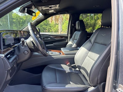 2021 Cadillac Escalade Luxury