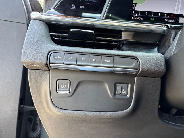2021 Cadillac Escalade Luxury