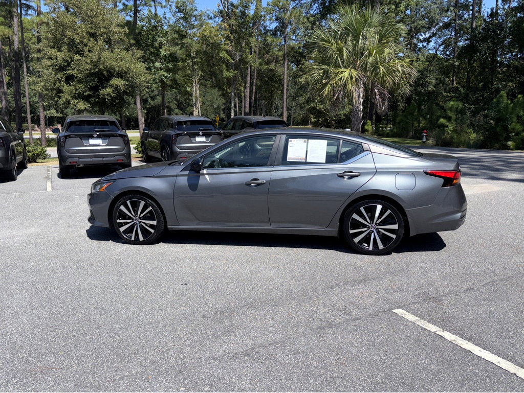 2022 Nissan Altima 2.5 SR