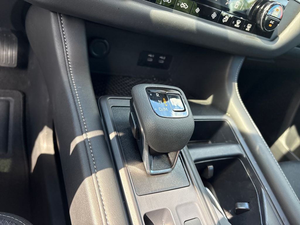 2026 Nissan Pathfinder S