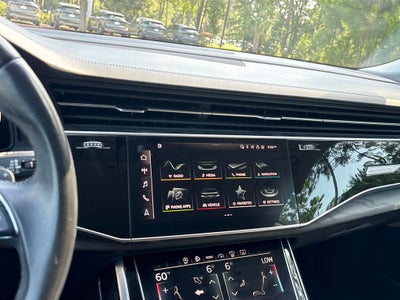 2021 Audi Q8 55 Prestige quattro