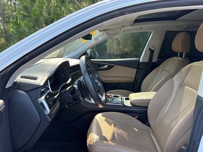 2021 Audi Q8 55 Prestige quattro