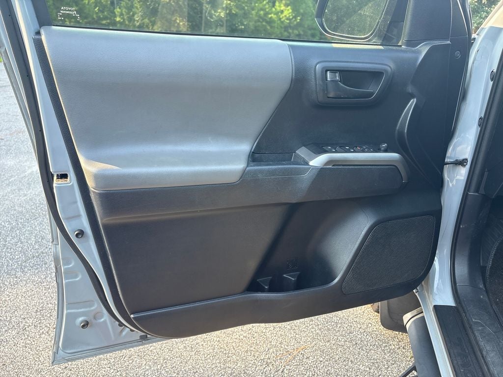 2019 Toyota Tacoma SR5 V6