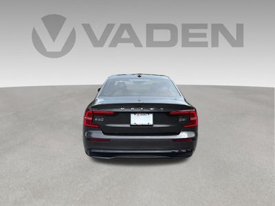 2024 Volvo S60 B5 Plus Dark Theme