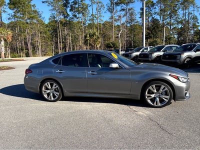 2015 INFINITI Q70 3.7