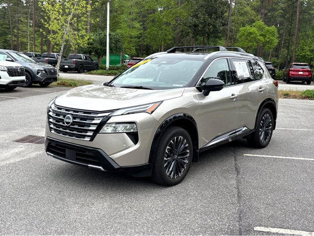 2025 Nissan Rogue Platinum