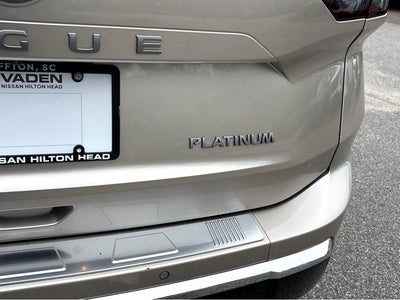 2025 Nissan Rogue Platinum