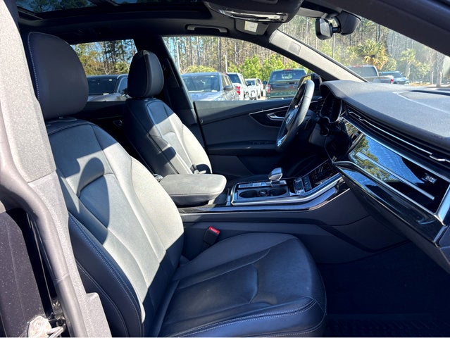 2021 Audi Q8 Premium Plus