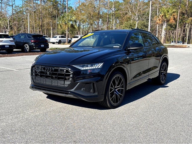 2021 Audi Q8 Premium Plus