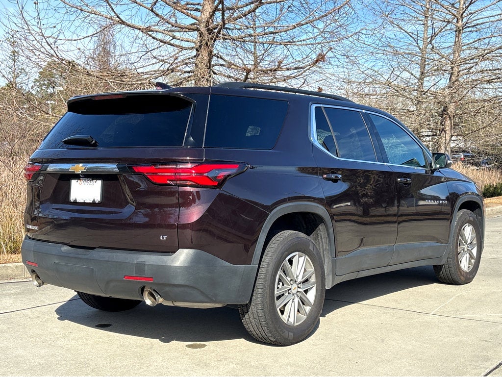 2023 Chevrolet Traverse LT Leather