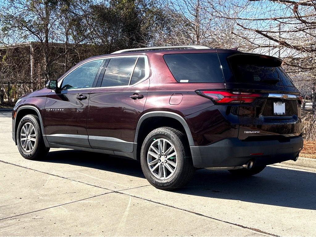 2023 Chevrolet Traverse LT Leather