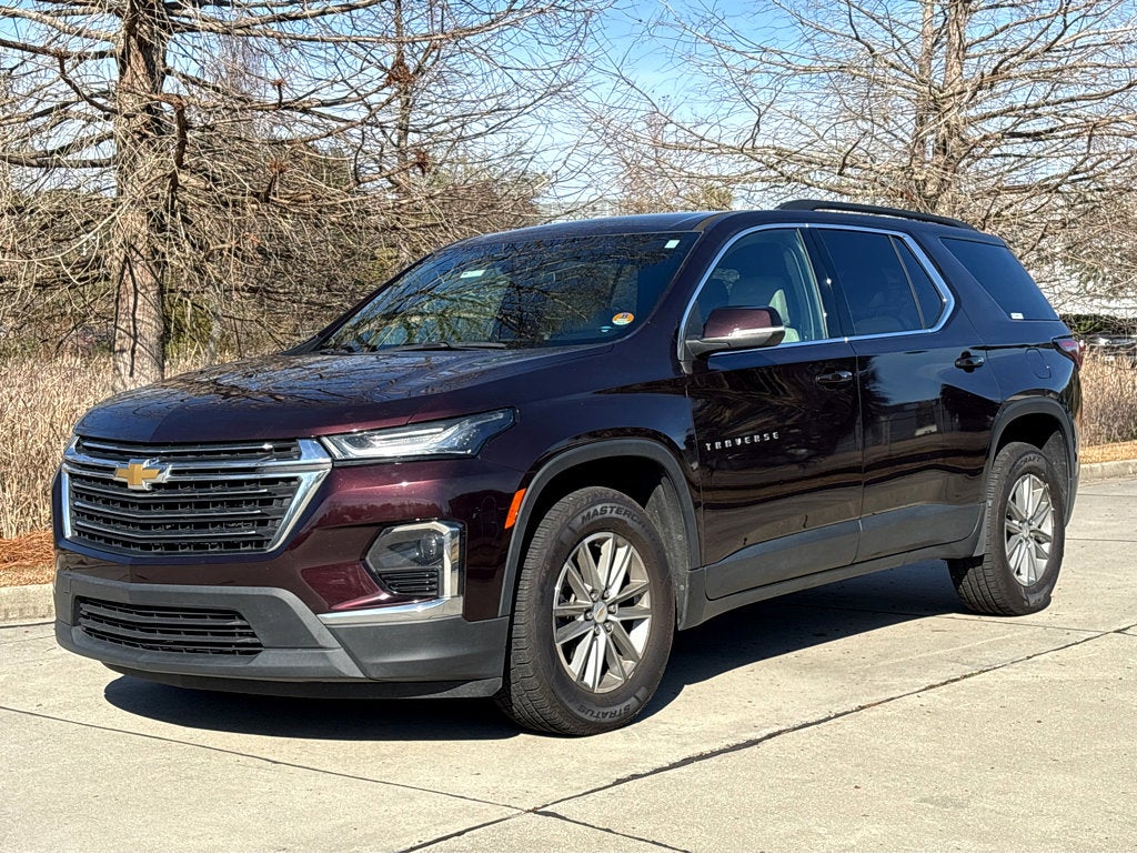 2023 Chevrolet Traverse LT Leather