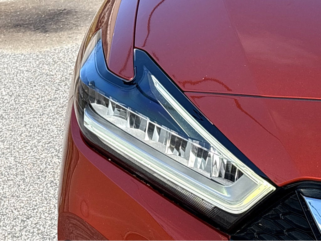 2019 Nissan Maxima SR