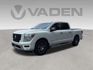 2020 Nissan Titan SV