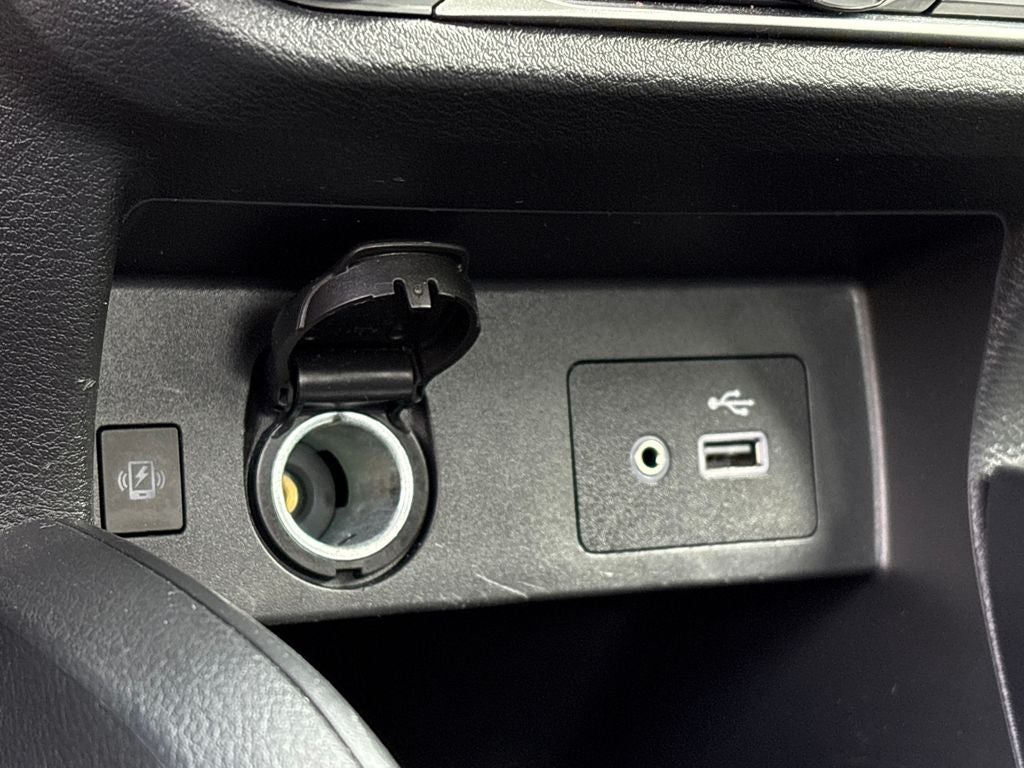 2024 Nissan Versa 1.6 SV