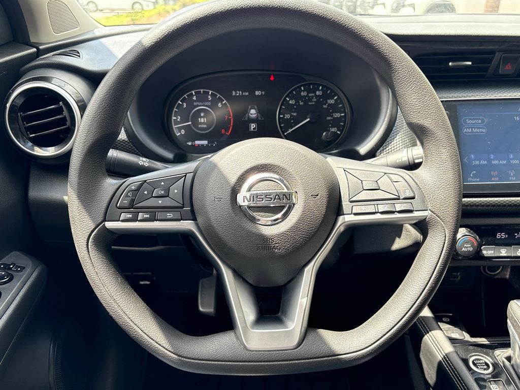 2021 Nissan Kicks SV