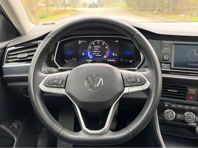 2024 Volkswagen Jetta SE