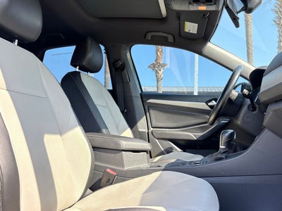 2019 Volkswagen Jetta R-Line