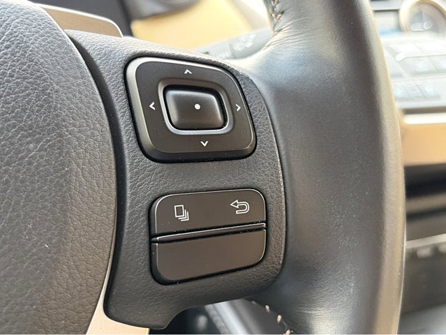 2015 Lexus NX 200t 200t