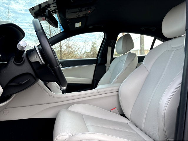 2025 Genesis G70 2.5T