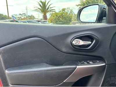 2022 Jeep Cherokee Latitude Lux