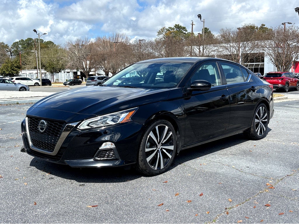 2022 Nissan Altima 2.0 SR