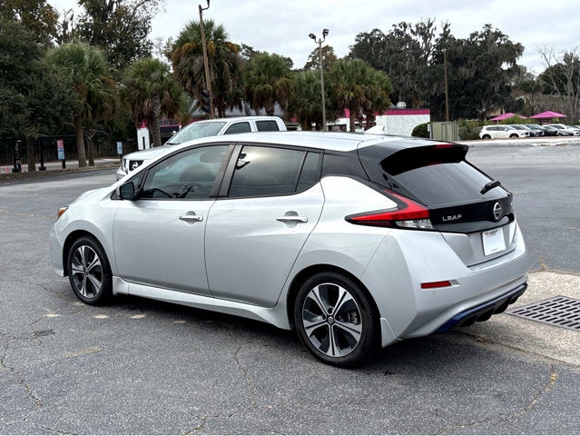 2021 Nissan LEAF SV