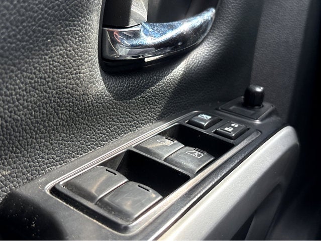 2017 Nissan Titan XD SV